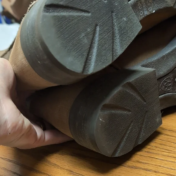 Ariat "Rambler" Classic Leather Cowboy Boots - Picture 7 of 10